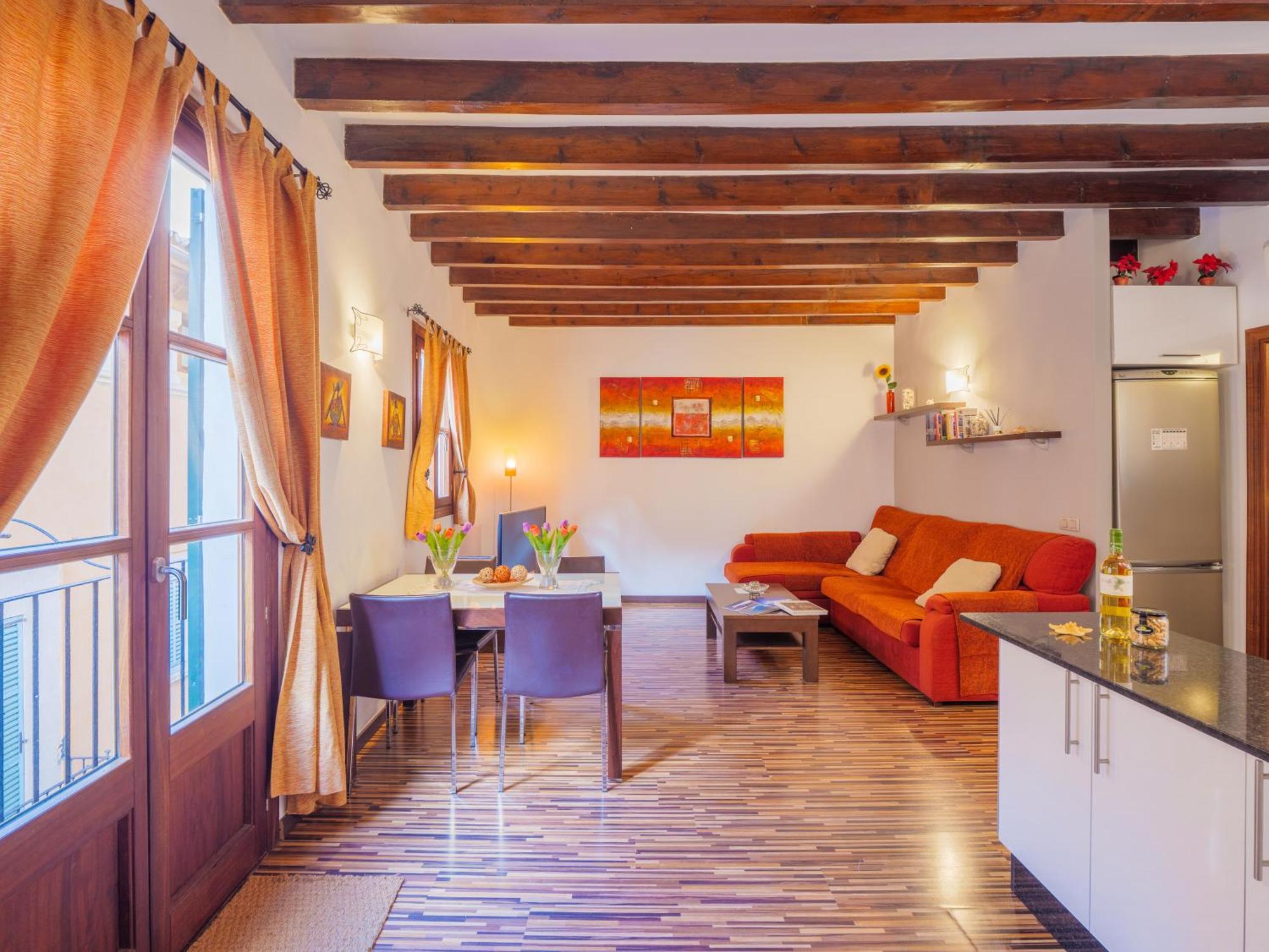 Luminoso Y Proximo Al Mar En El Casco Historico De La Ciudad Appartement